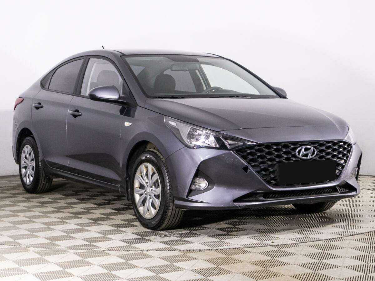 Hyundai Solaris 2021 года с пробегом. Фото: #2