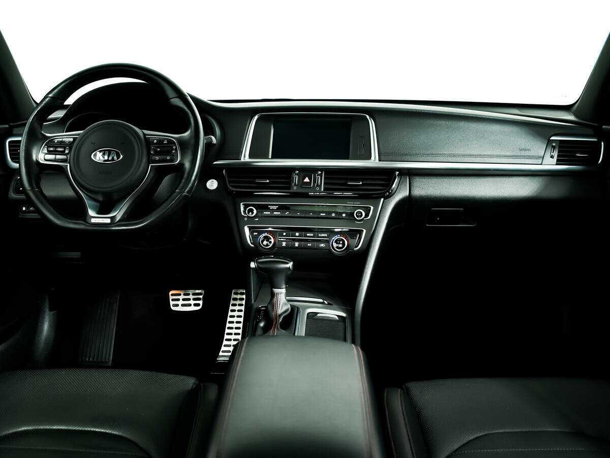 Kia Optima 2018 года с пробегом. Фото: #10