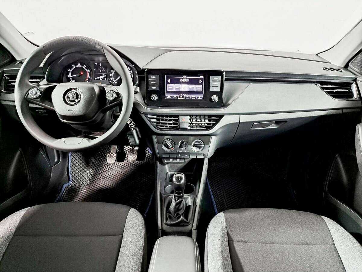 Skoda Rapid 2021 года с пробегом. Фото: #11