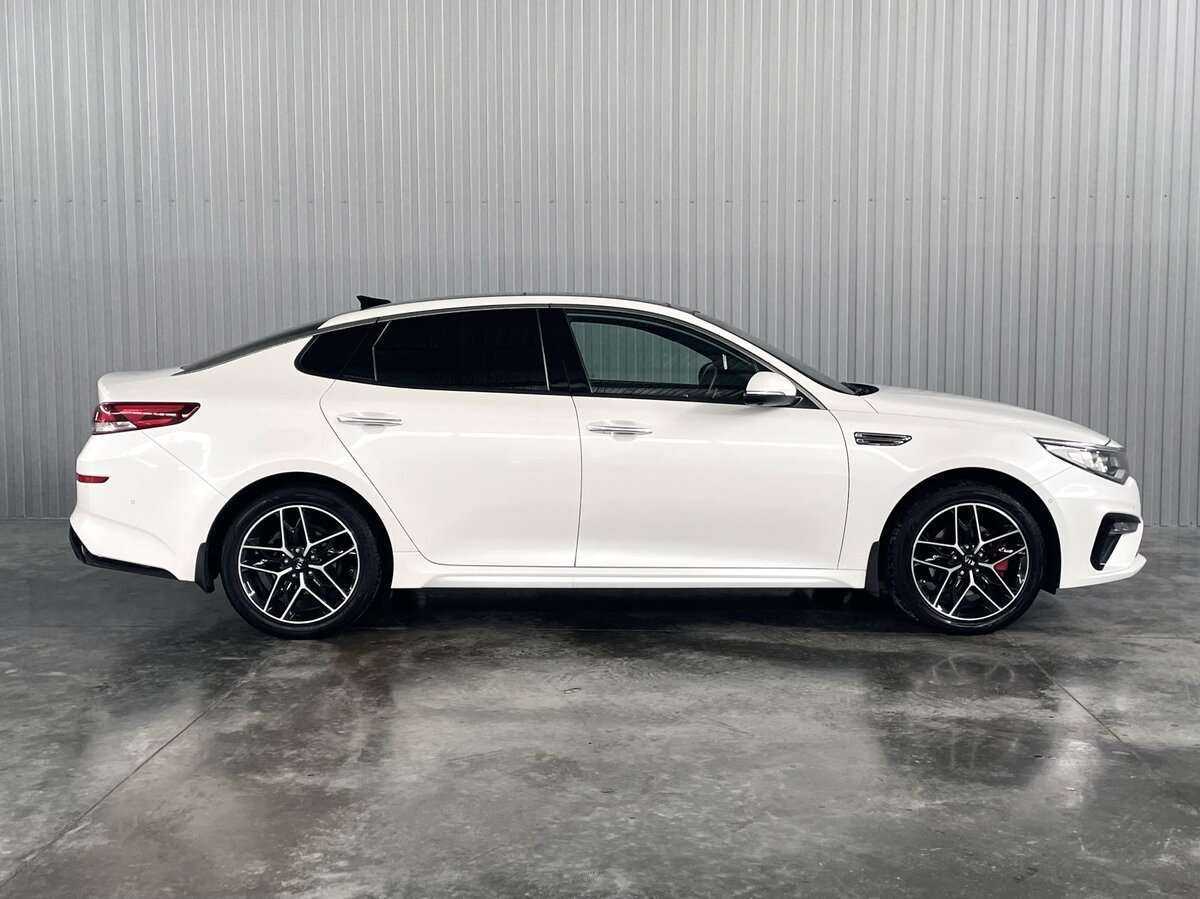 Kia Optima 2018 года с пробегом. Фото: #3