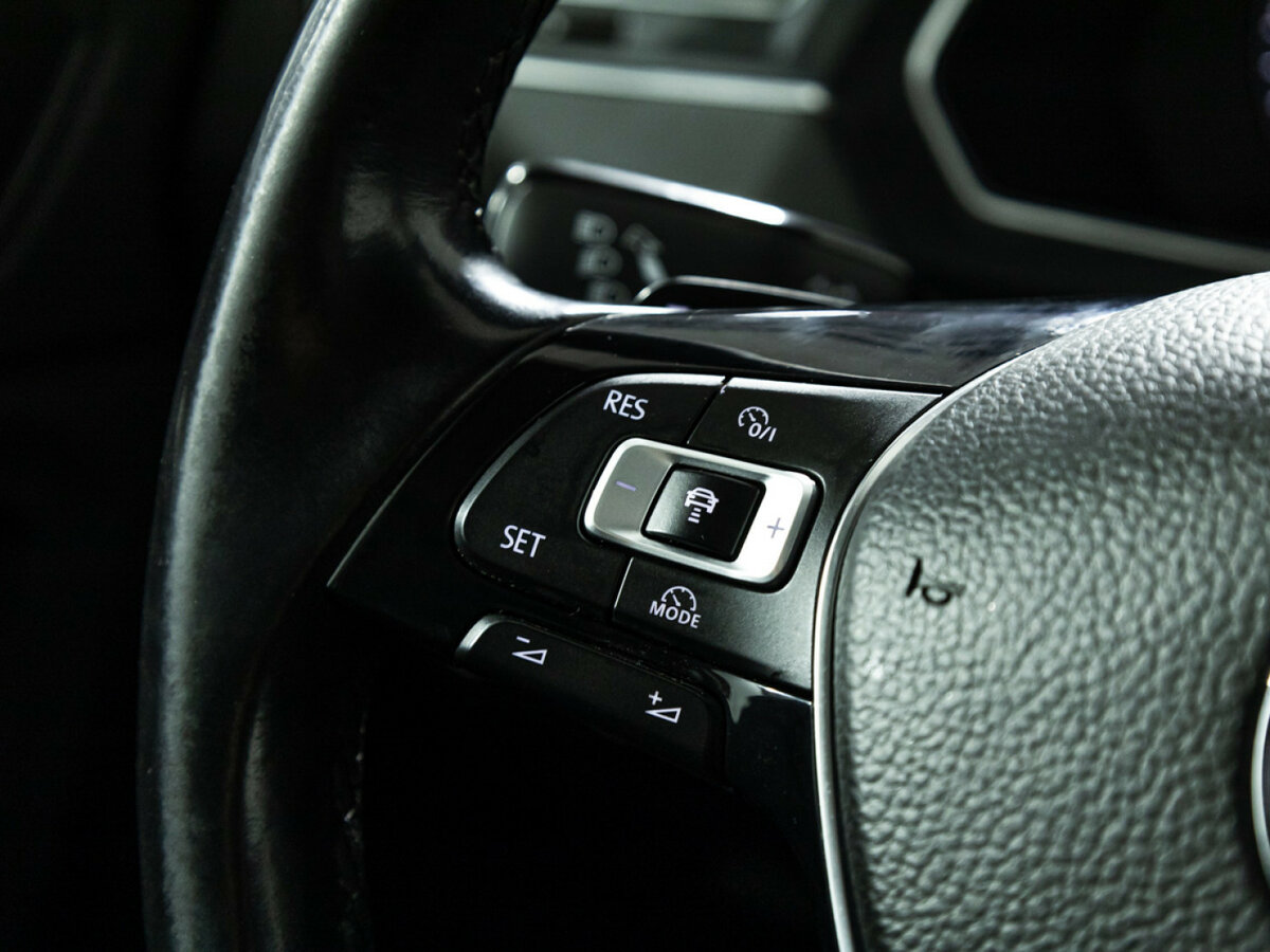 Volkswagen Tiguan 2018 года с пробегом. Фото: #21