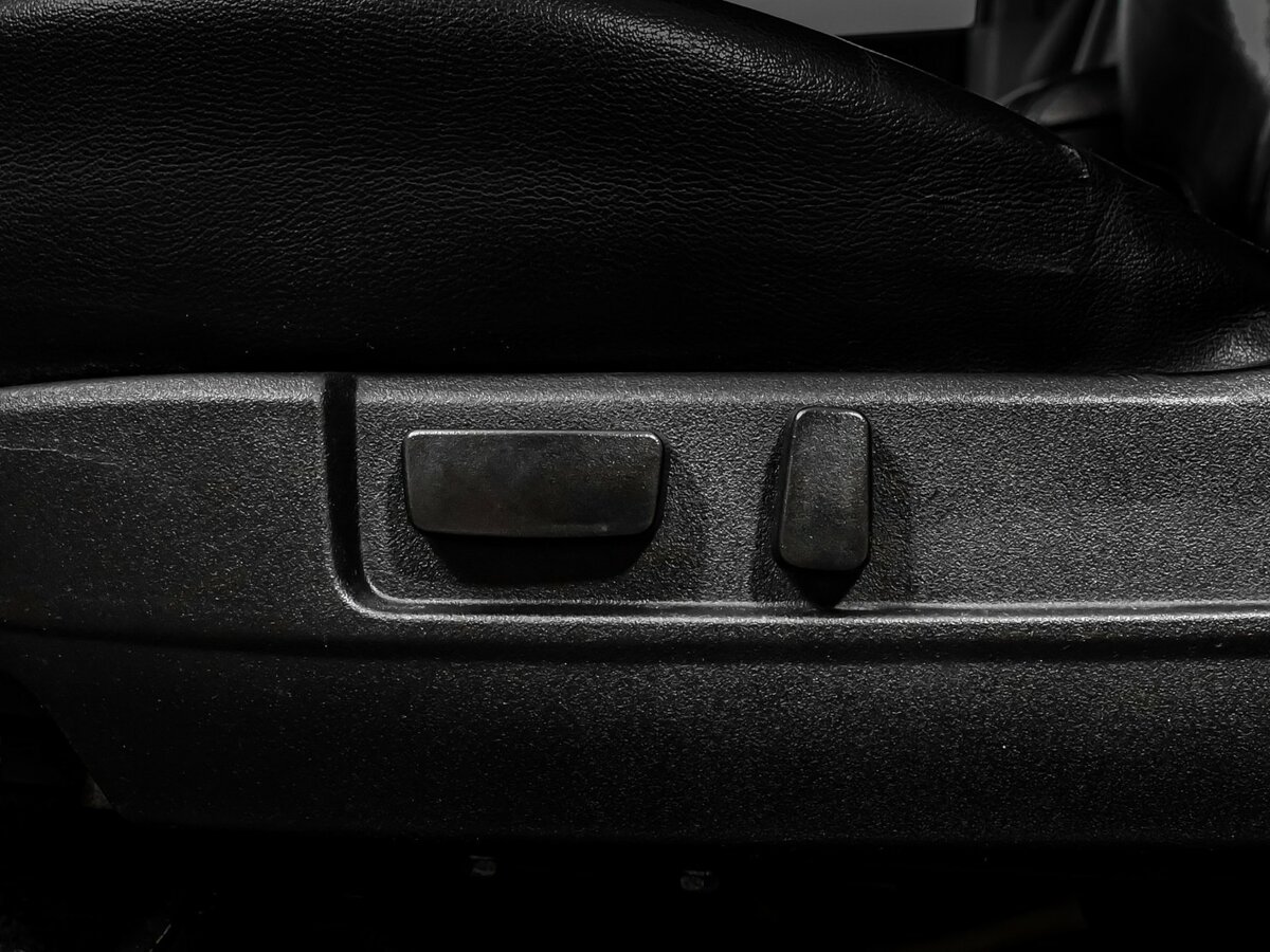 Mitsubishi Pajero Sport 2013 года с пробегом. Фото: #10