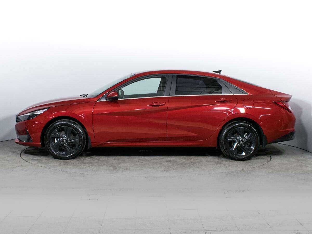 Hyundai Elantra 2021 года с пробегом. Фото: #7