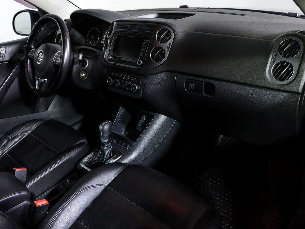 Volkswagen Tiguan 2012 года с пробегом. Фото: #5
