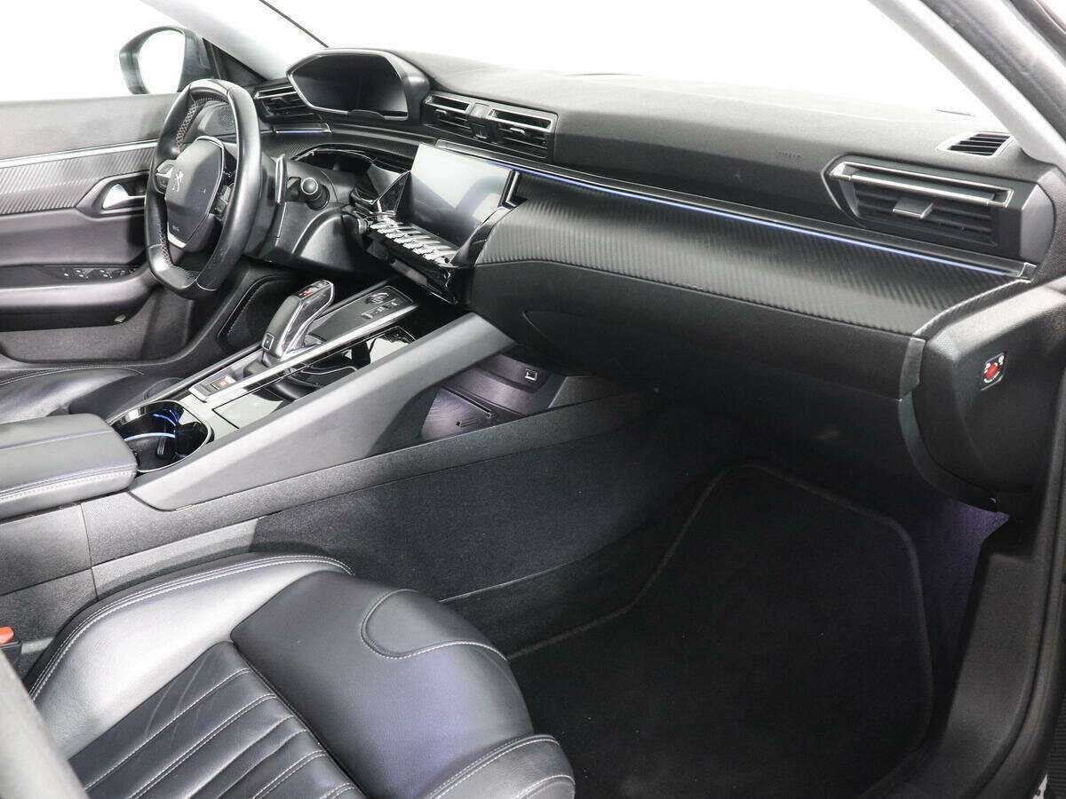 Peugeot 508 2019 года с пробегом. Фото: #9