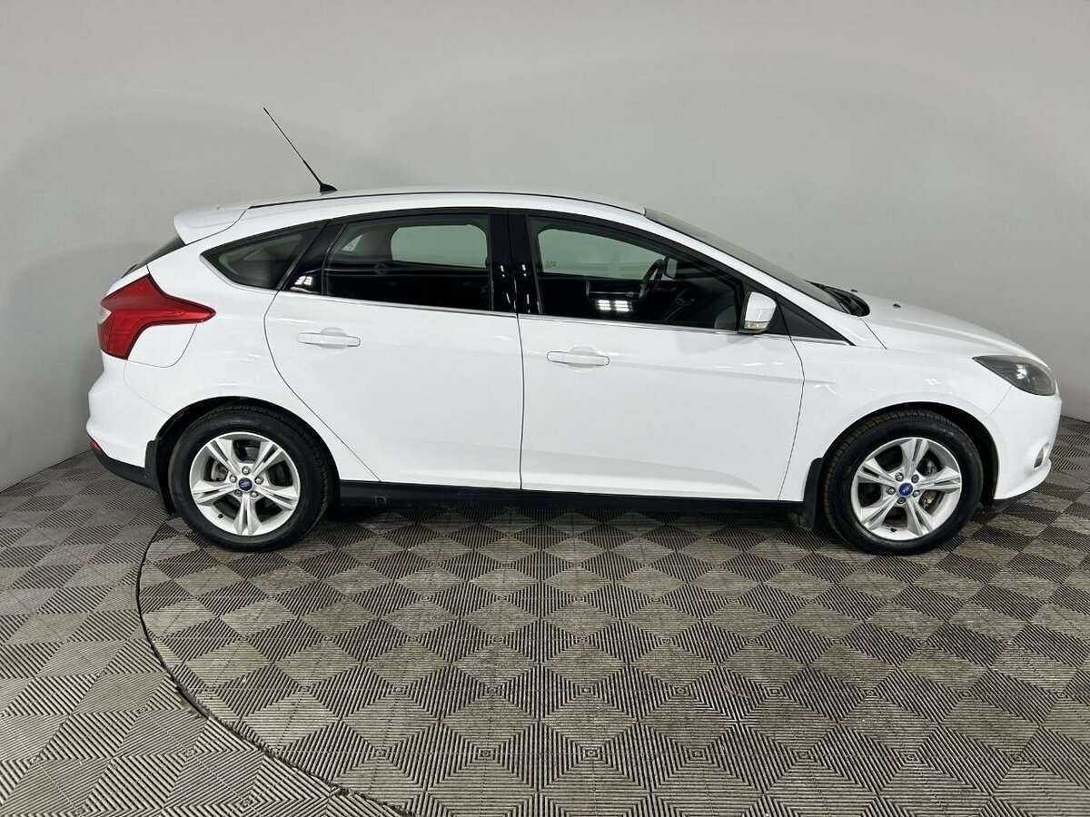 Ford Focus 2013 года с пробегом. Фото: #3