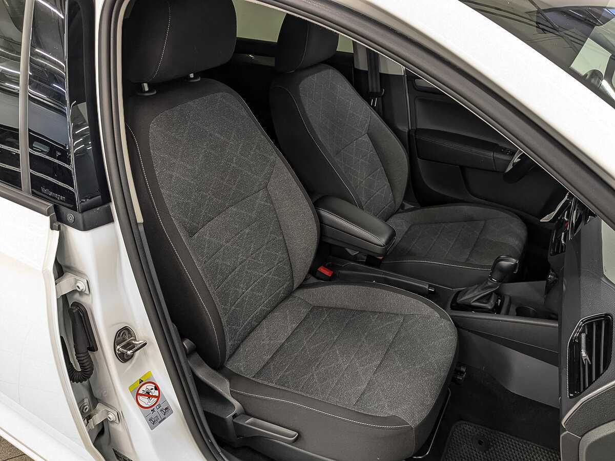 Volkswagen Polo 2021 года с пробегом. Фото: #22