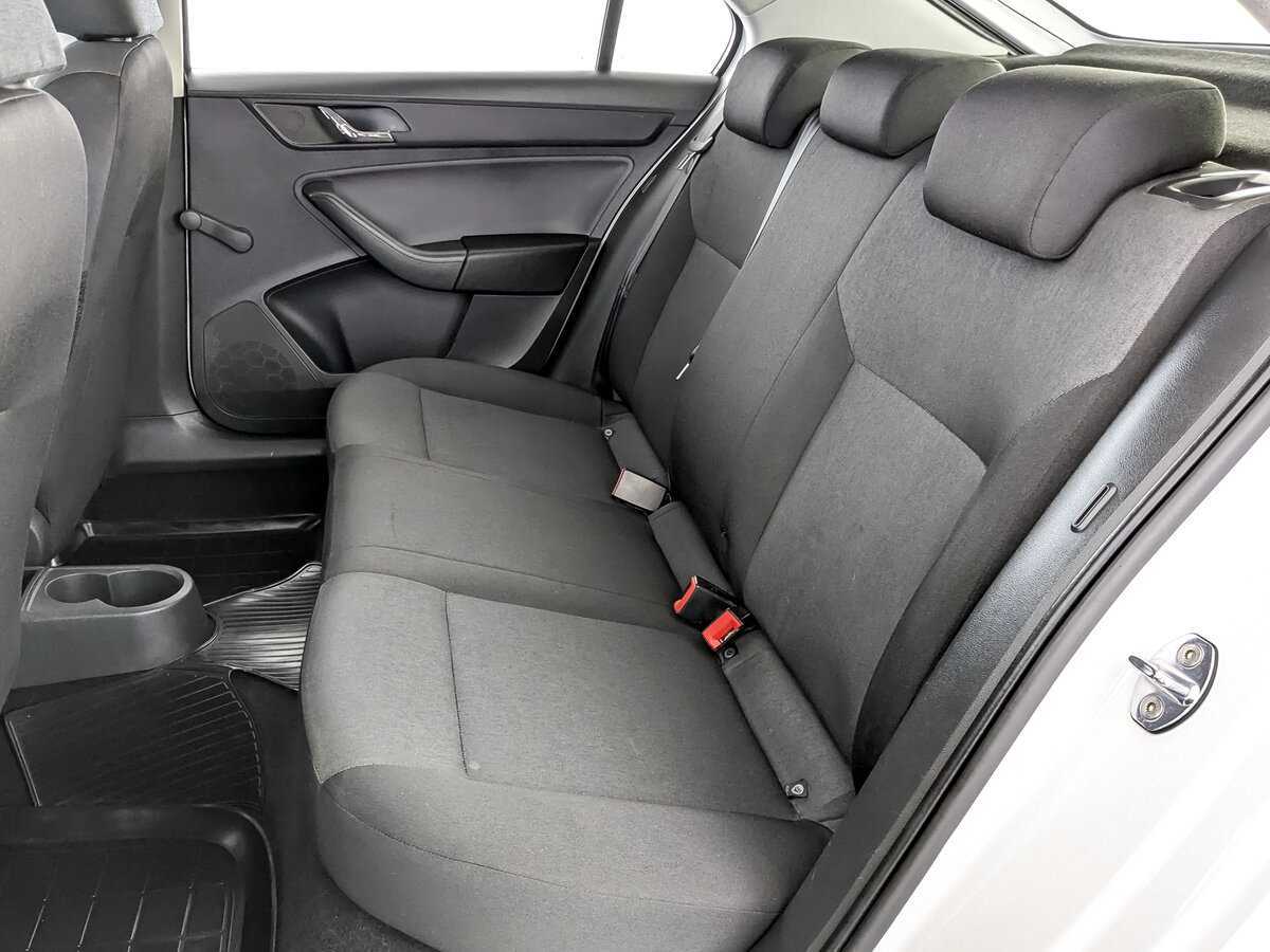 Skoda Rapid 2017 года с пробегом. Фото: #11