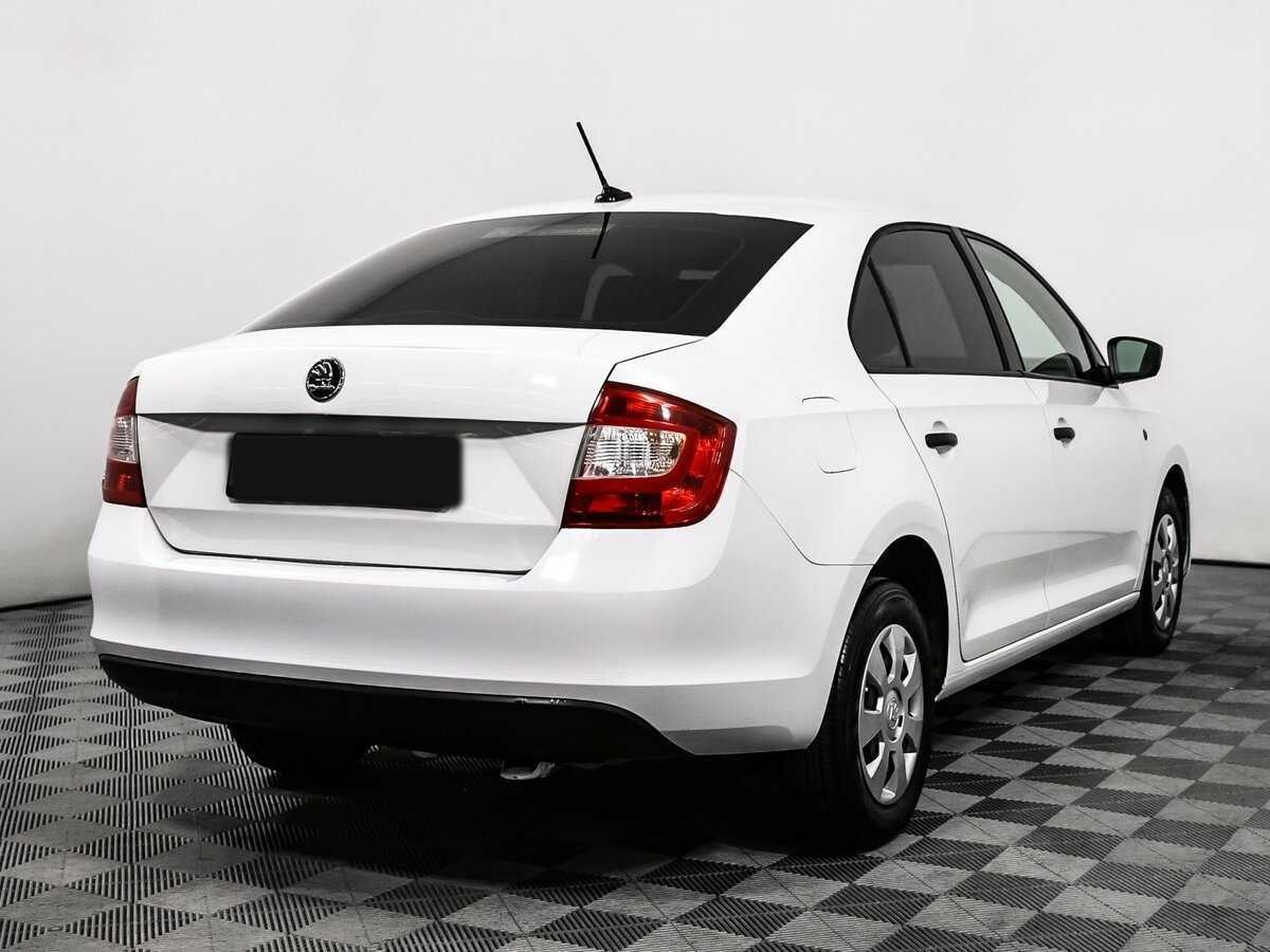 Skoda Rapid 2017 года с пробегом. Фото: #4