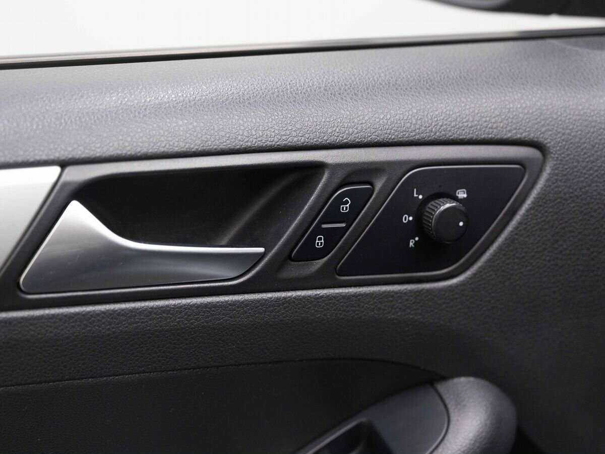 Volkswagen Jetta 2012 года с пробегом. Фото: #13