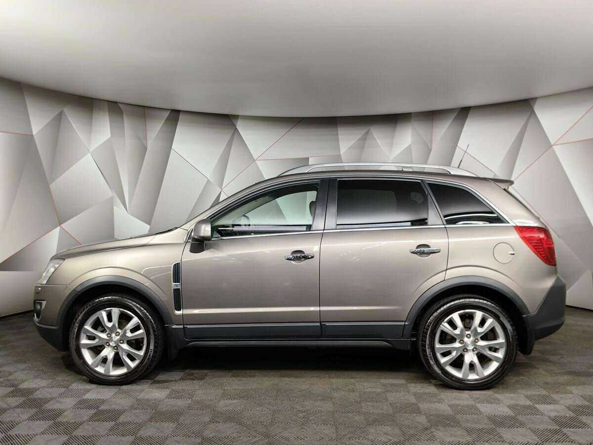 Opel Antara 2015 года с пробегом. Фото: #4