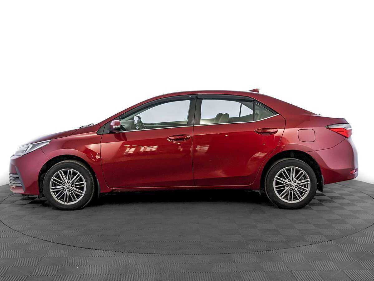 Toyota Corolla 2018 года с пробегом. Фото: #6