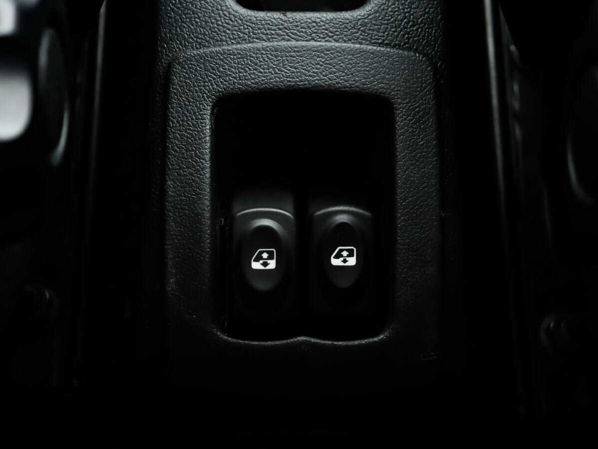 Renault Sandero 2013 года с пробегом. Фото: #14