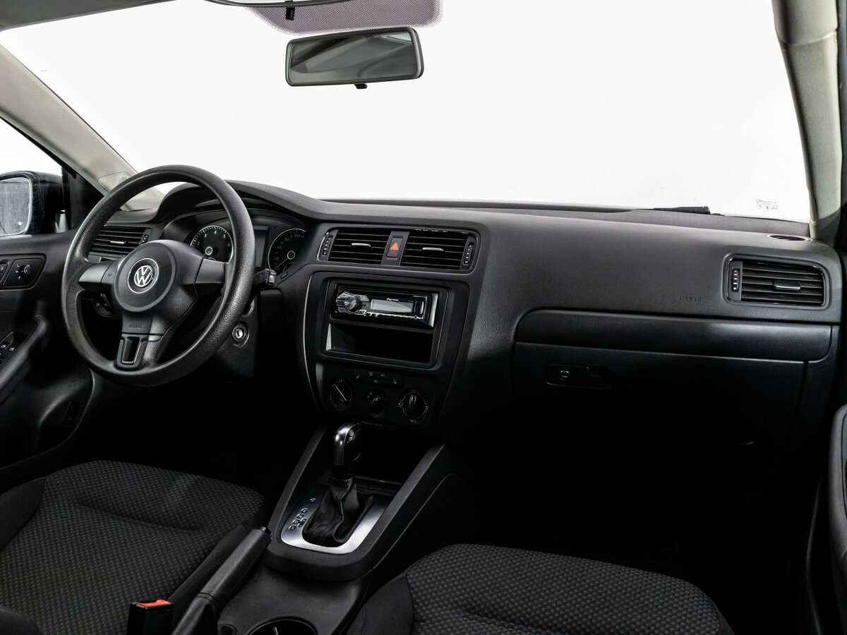Volkswagen Jetta 2013 года с пробегом. Фото: #6