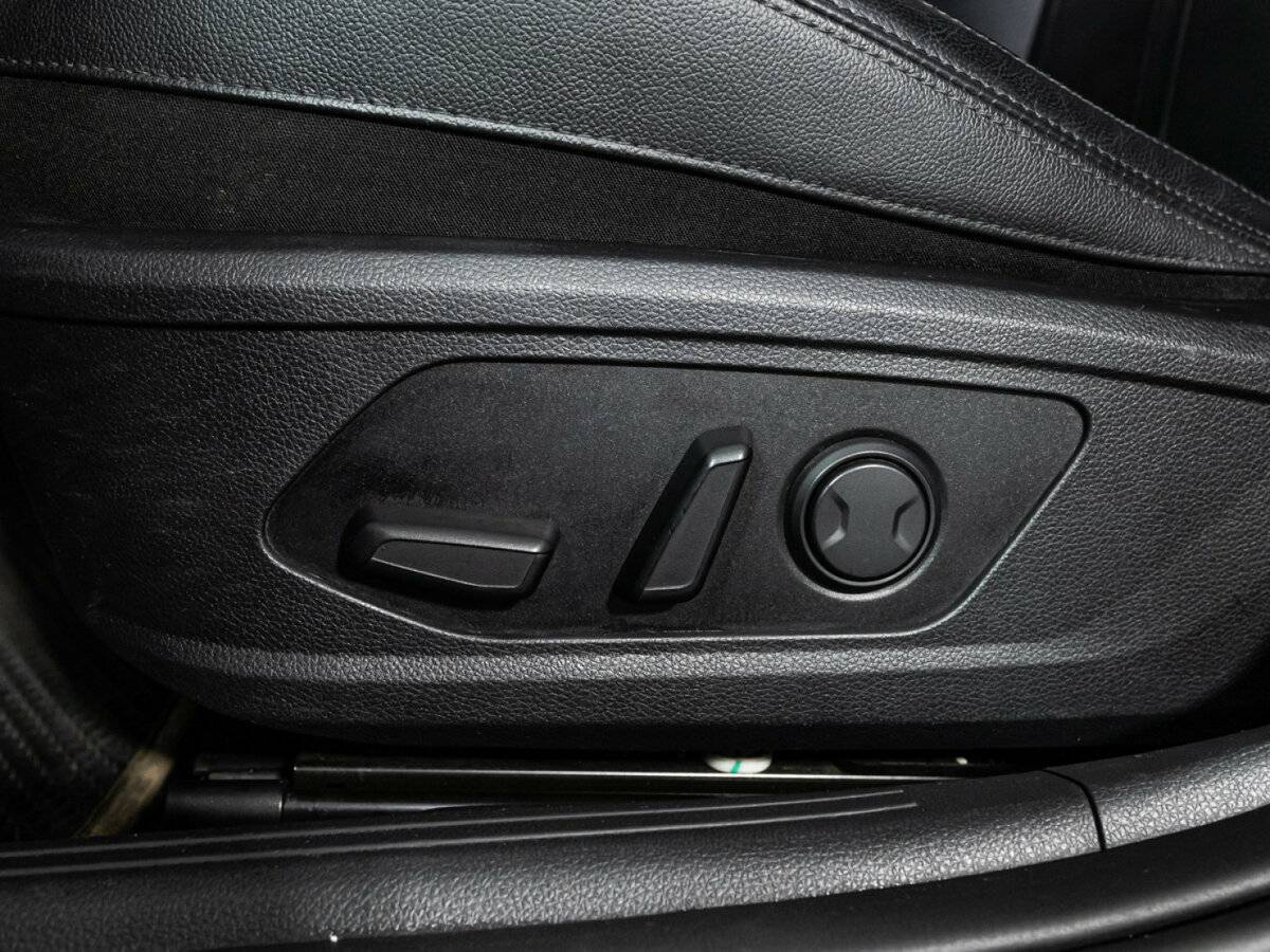 Kia K5 2021 года с пробегом. Фото: #17