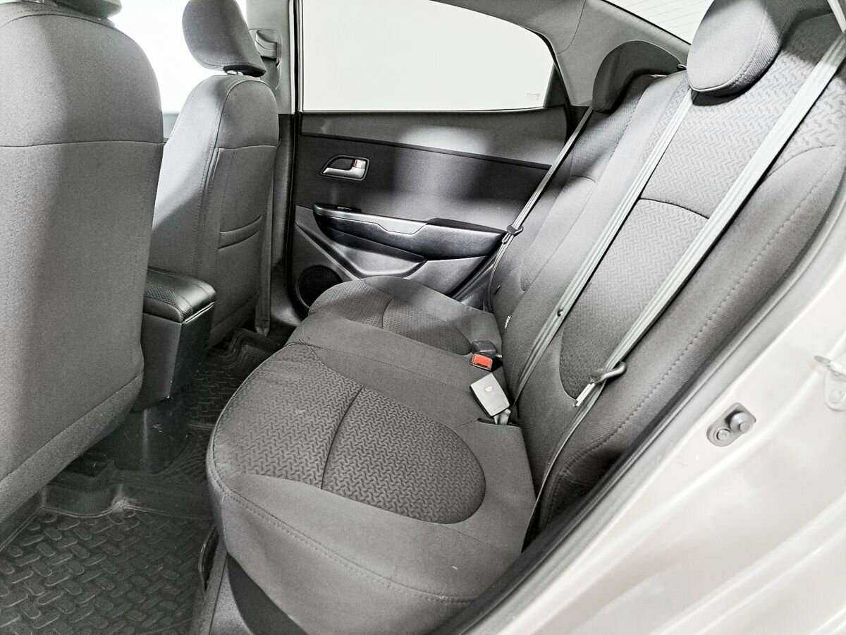 Kia Rio 2013 года с пробегом. Фото: #9