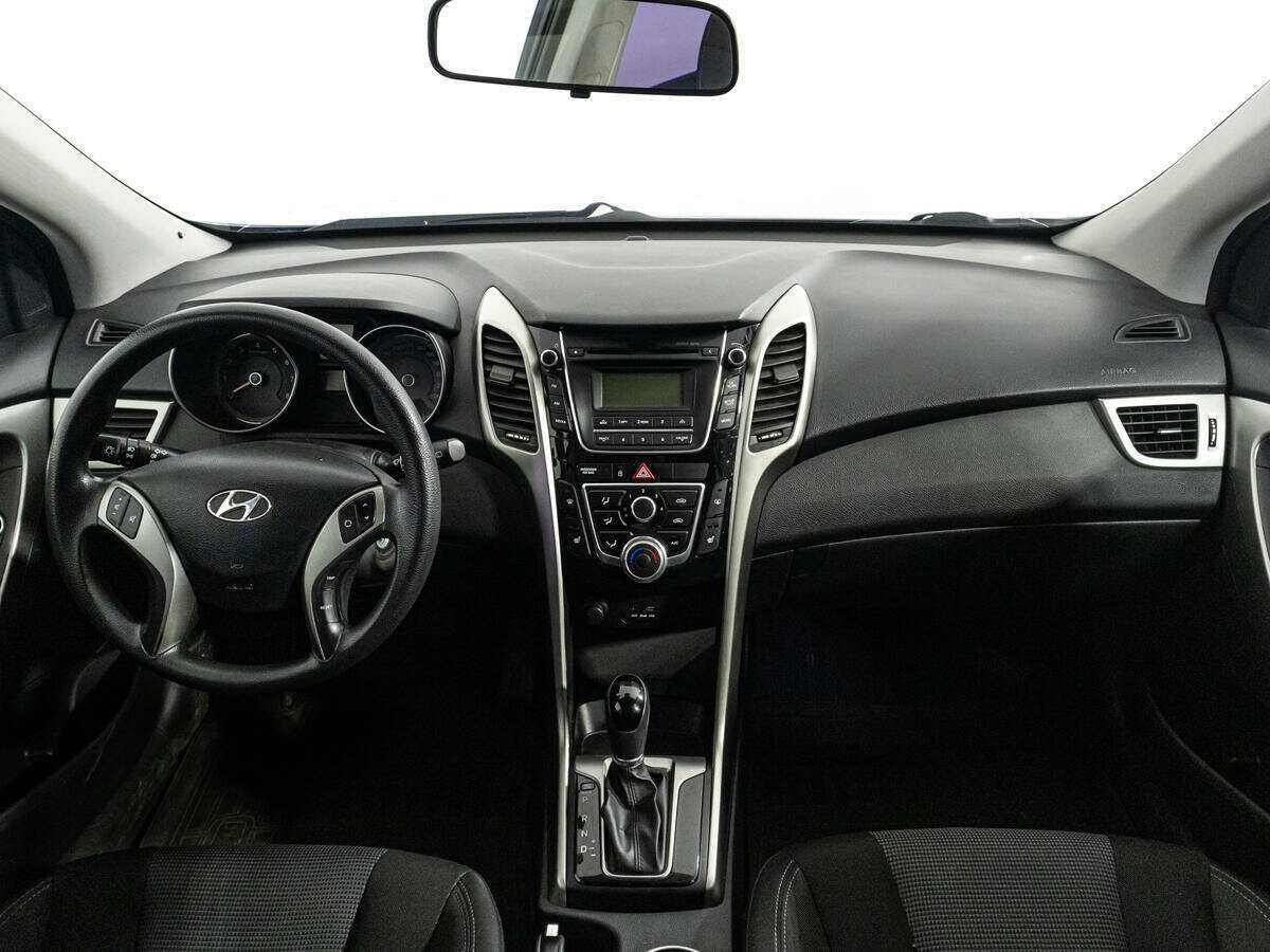 Hyundai i30 2015 года с пробегом. Фото: #12