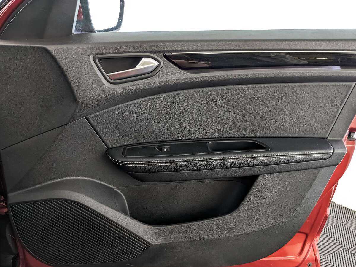 Renault Arkana 2019 года с пробегом. Фото: #20