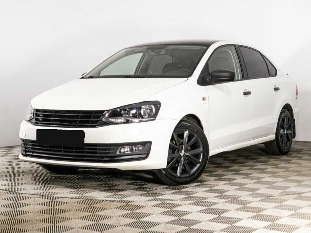 Volkswagen Polo 2015 года с пробегом. Посмотреть фото