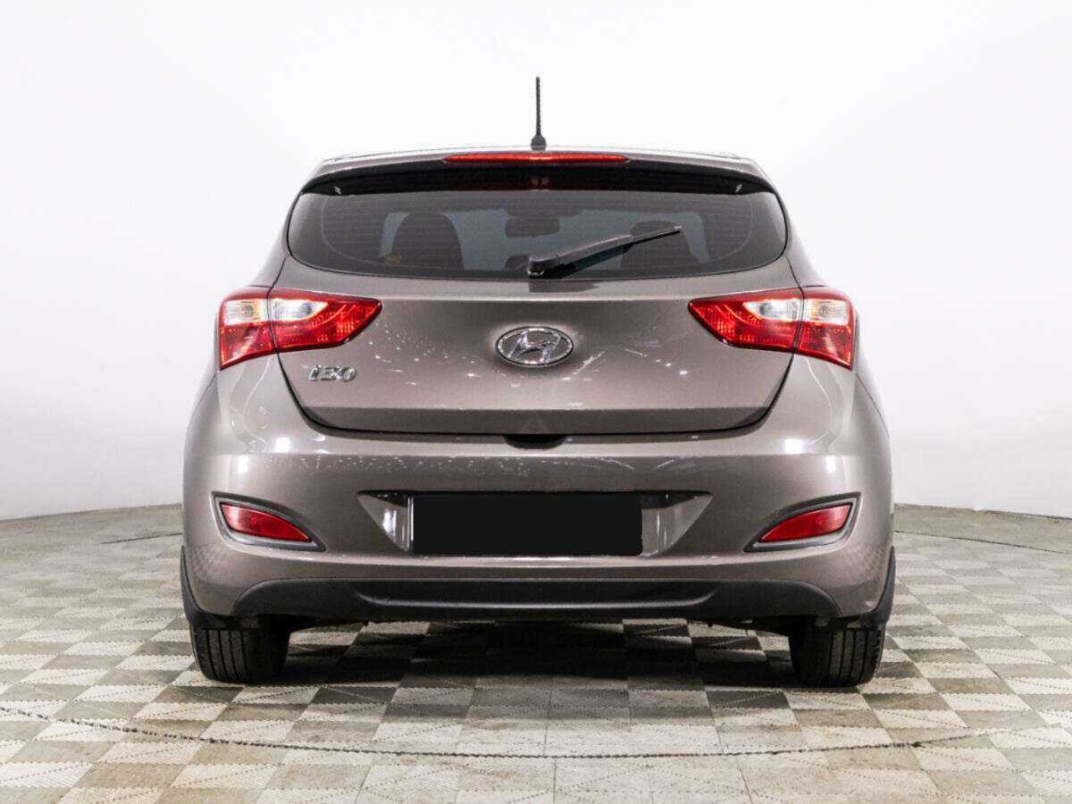 Hyundai i30 2013 года с пробегом. Фото: #5