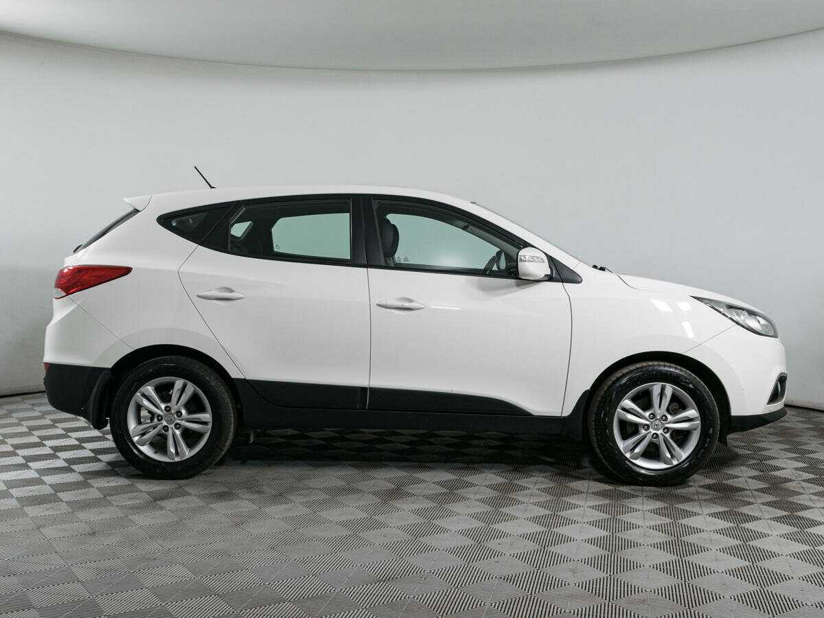 Hyundai ix35 2012 года с пробегом. Фото: #3