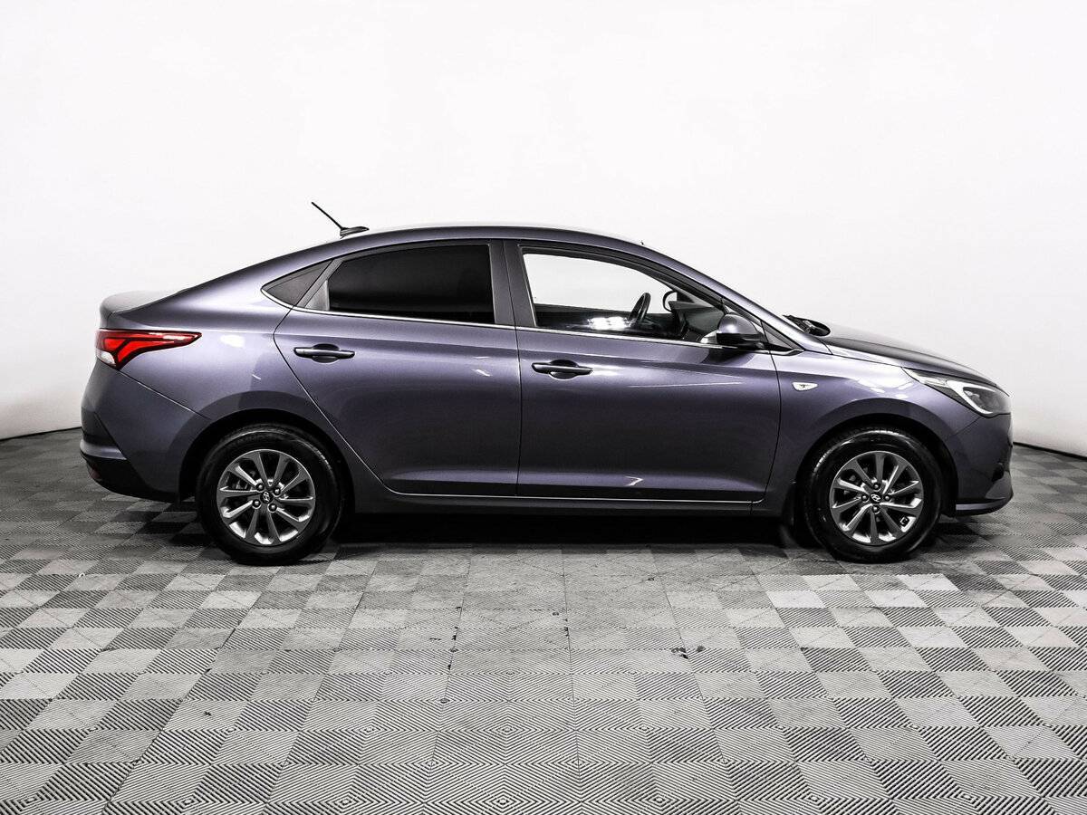 Hyundai Solaris 2021 года с пробегом. Фото: #3