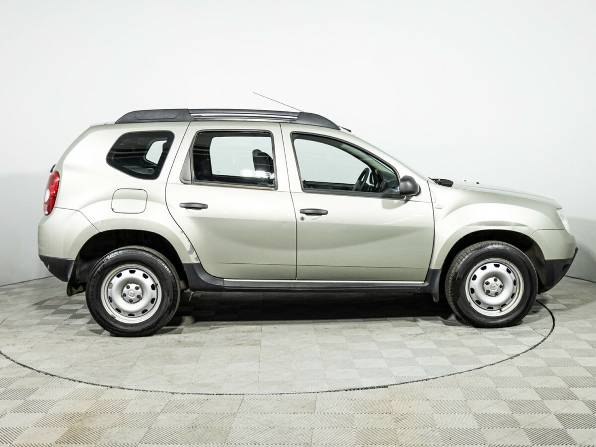 Renault Duster 2014 года с пробегом. Фото: #3