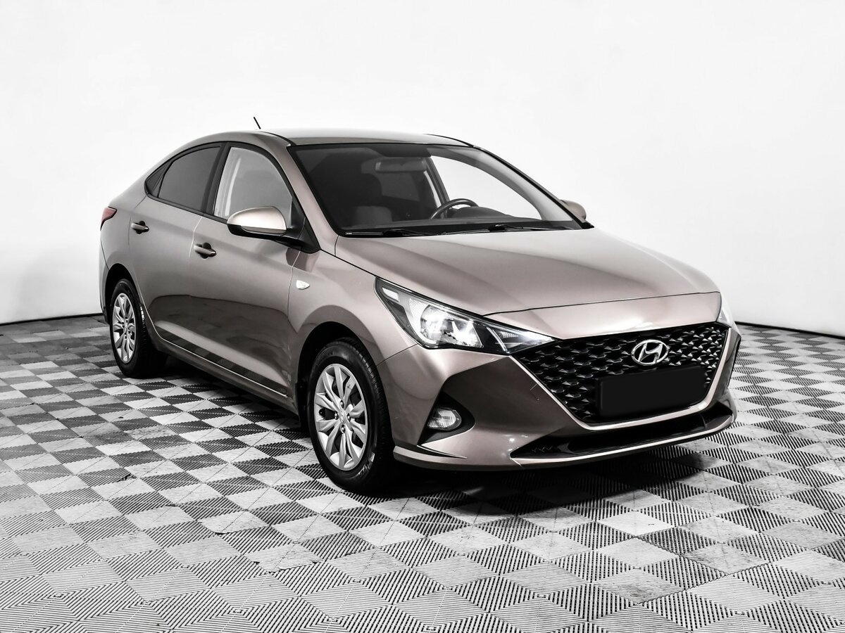 Hyundai Solaris 2020 года с пробегом. Фото: #2