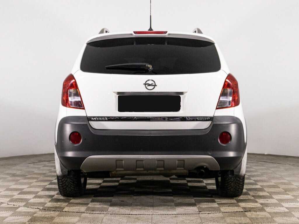 Opel Antara 2013 года с пробегом. Фото: #4