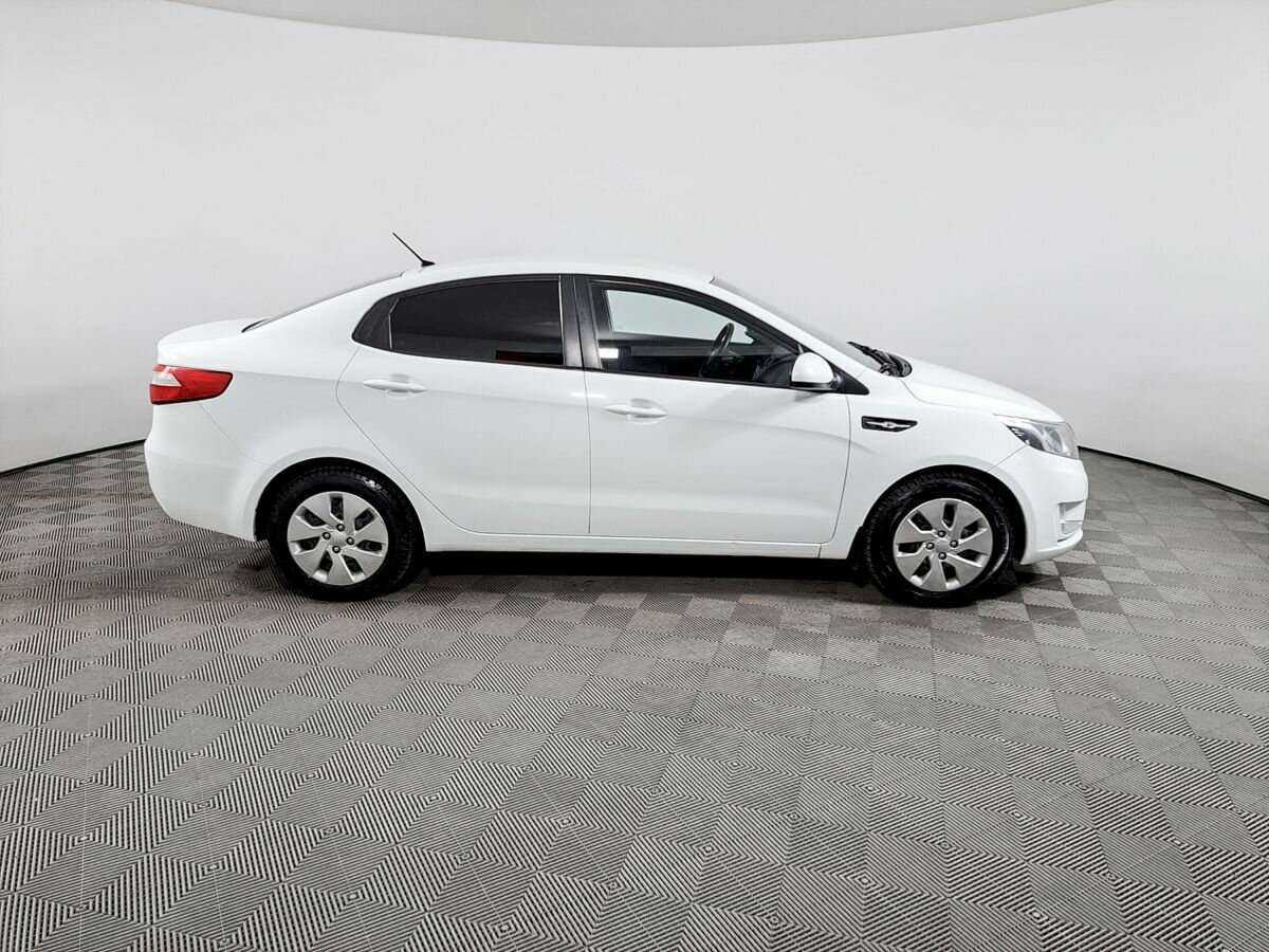 Kia Rio 2013 года с пробегом. Фото: #3