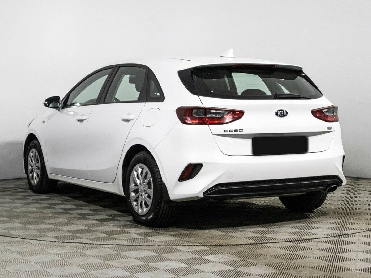 Kia Ceed 2019 года с пробегом. Фото: #6