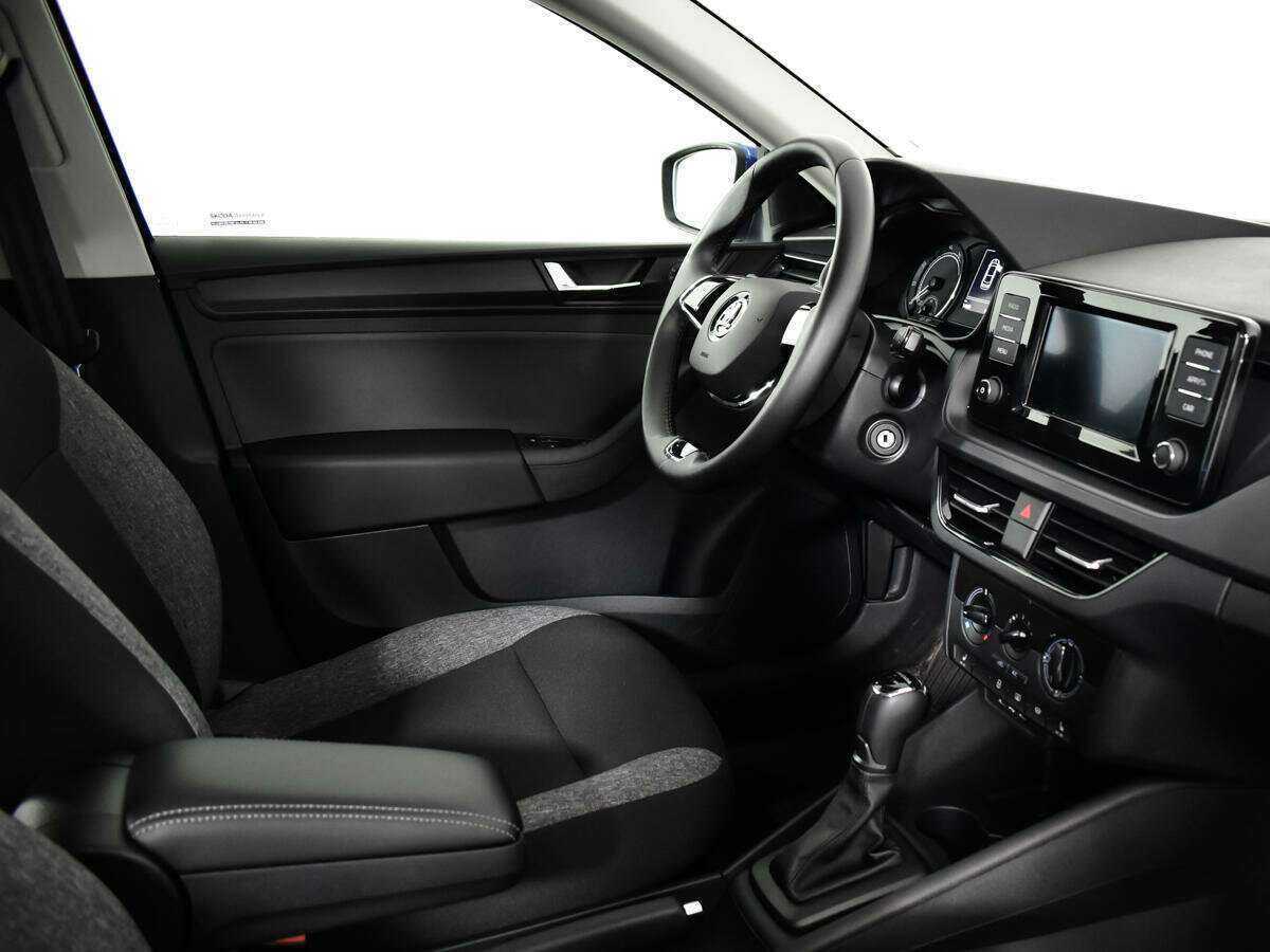 Skoda Rapid 2021 года с пробегом. Фото: #6