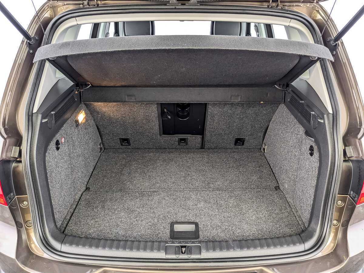Volkswagen Tiguan 2016 года с пробегом. Фото: #9