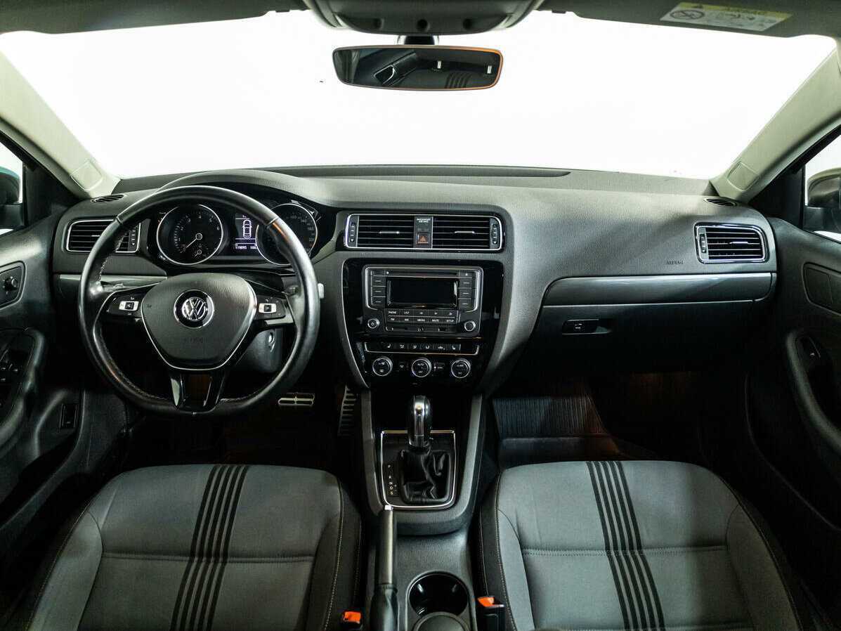 Volkswagen Jetta 2016 года с пробегом. Фото: #10