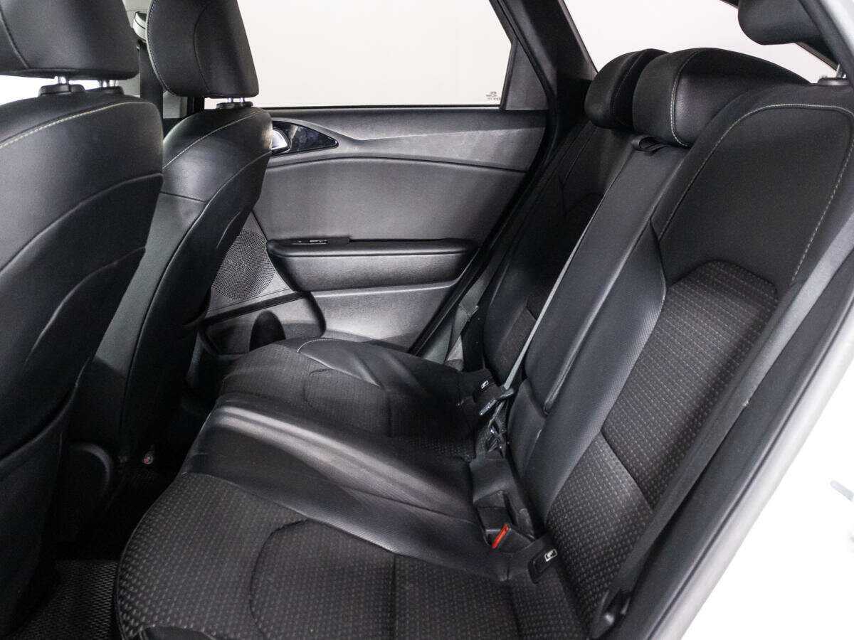 Kia Ceed 2019 года с пробегом. Фото: #9