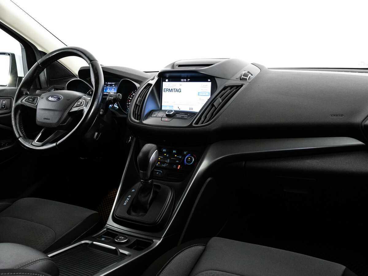 Ford Kuga 2017 года с пробегом. Фото: #6