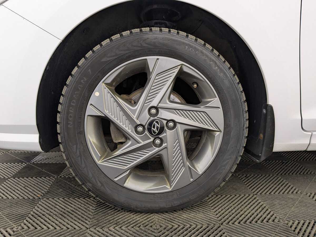 Hyundai Solaris 2021 года с пробегом. Фото: #11