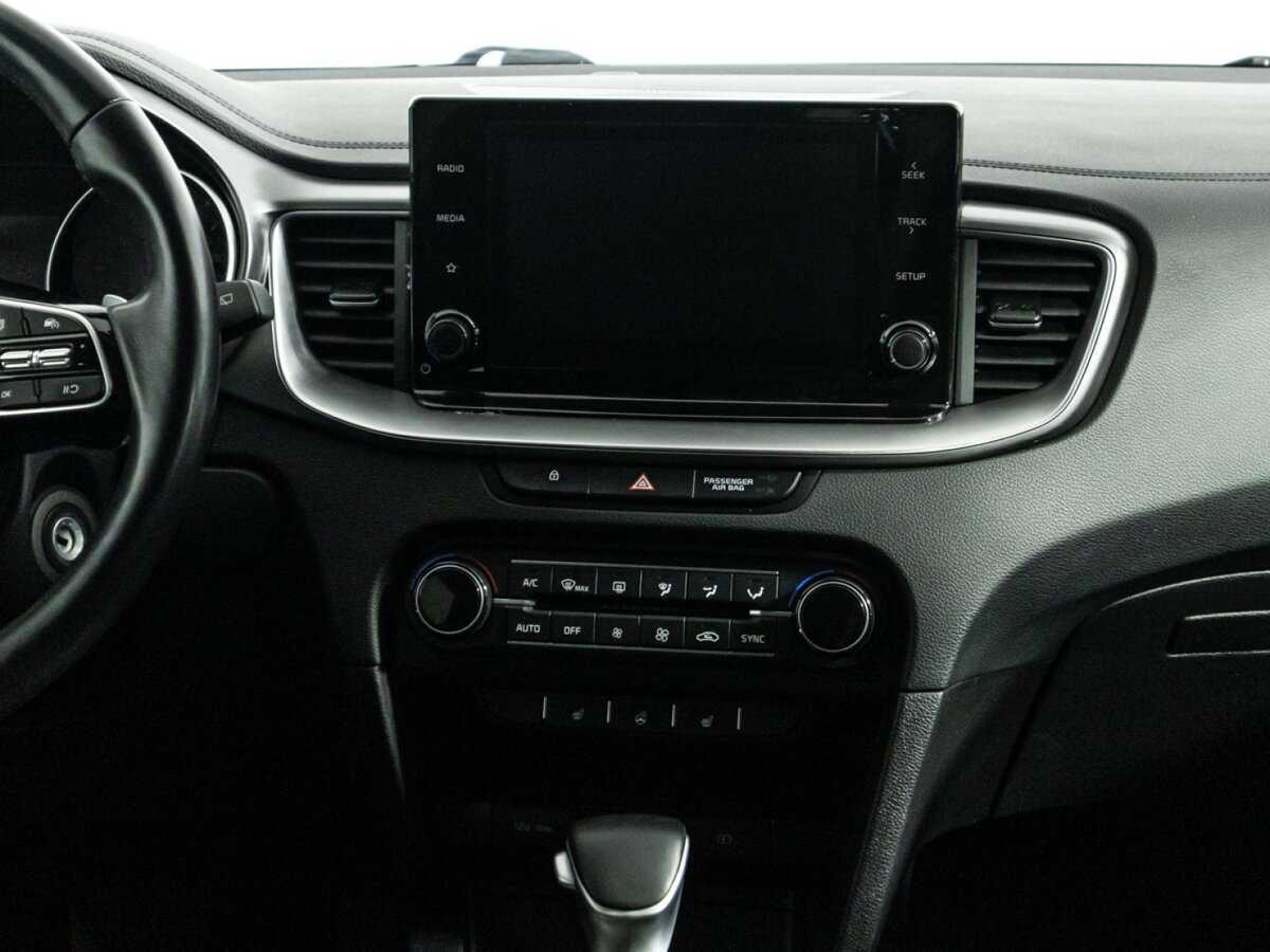 Kia Ceed 2021 года с пробегом. Фото: #13