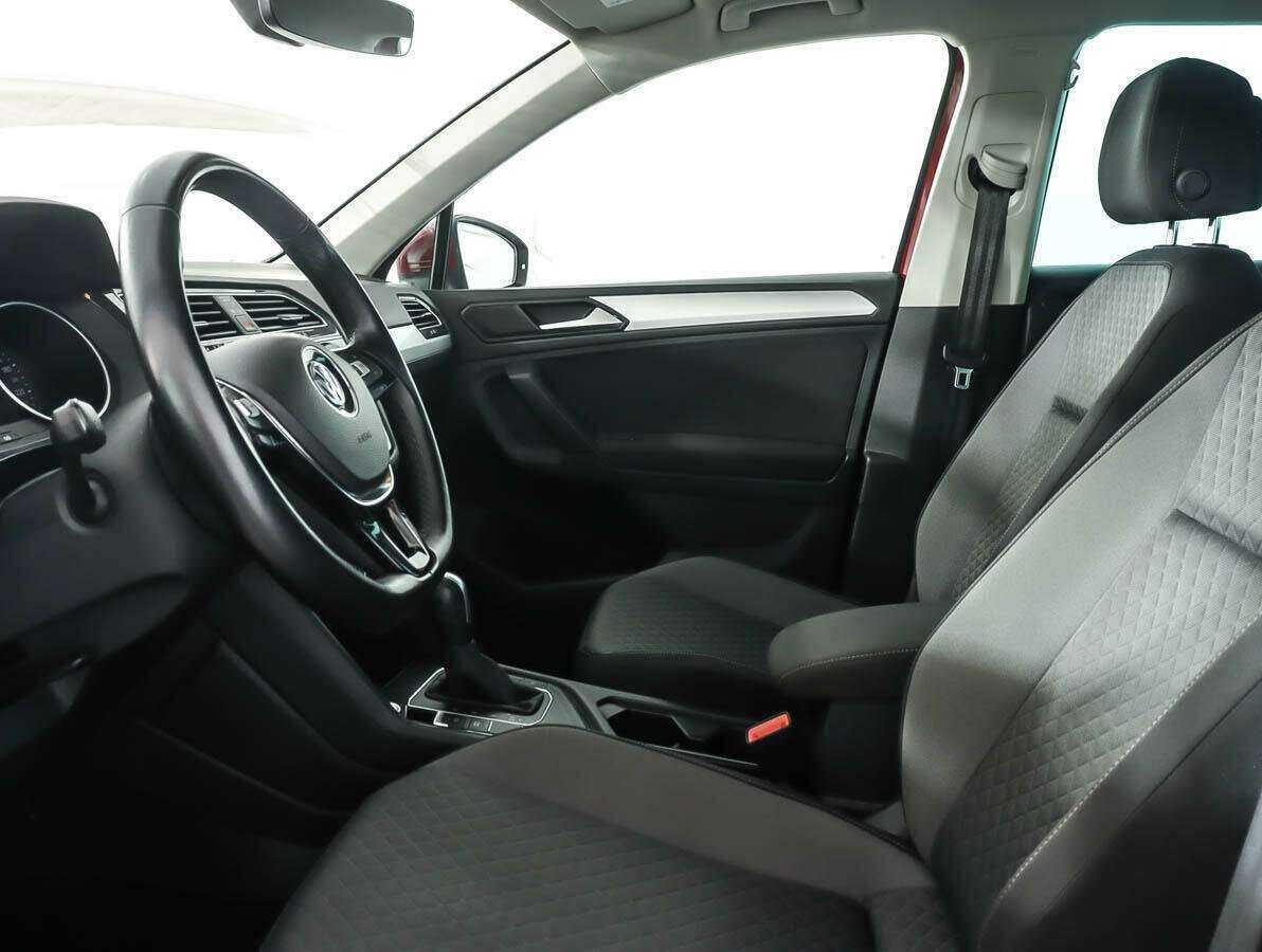 Volkswagen Tiguan 2019 года с пробегом. Фото: #6