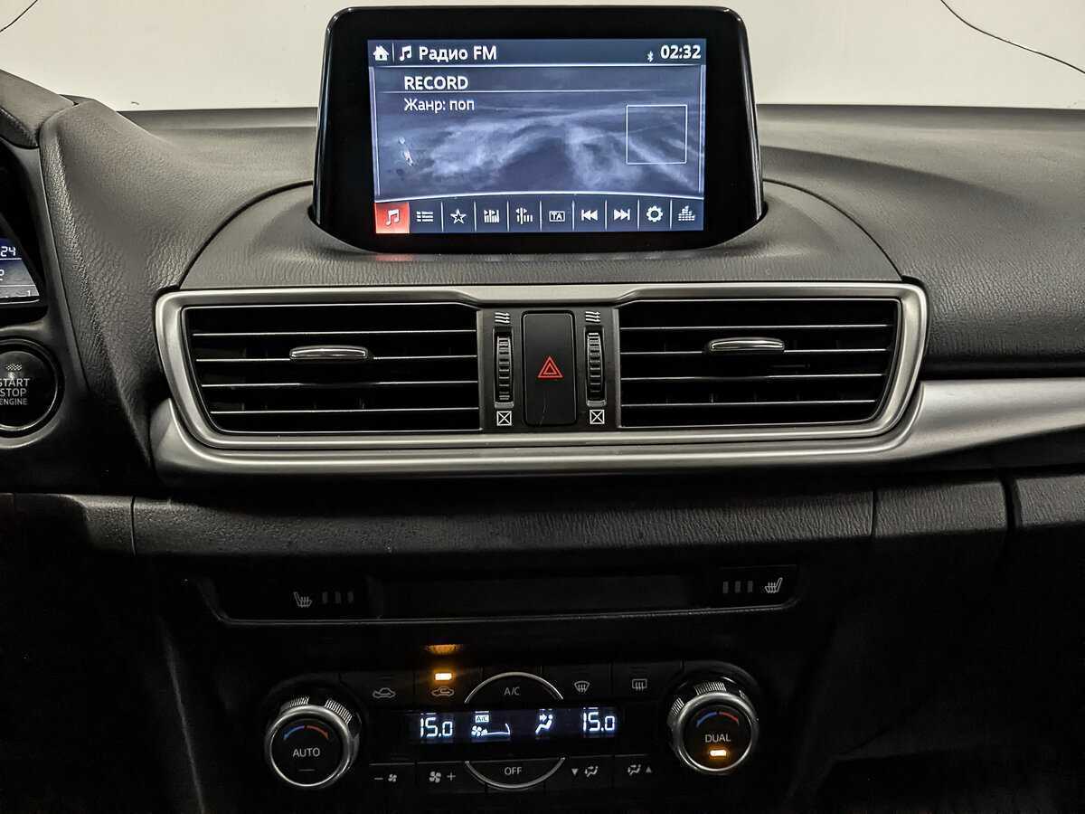 Mazda 3 2018 года с пробегом. Фото: #14