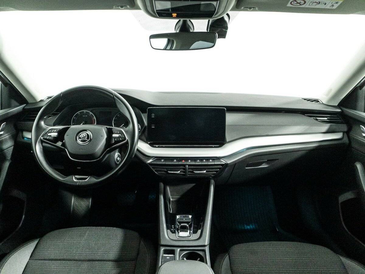 Skoda Octavia 2021 года с пробегом. Фото: #12
