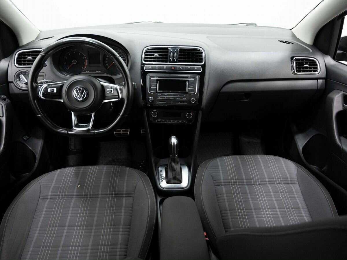 Volkswagen Polo 2016 года с пробегом. Фото: #12