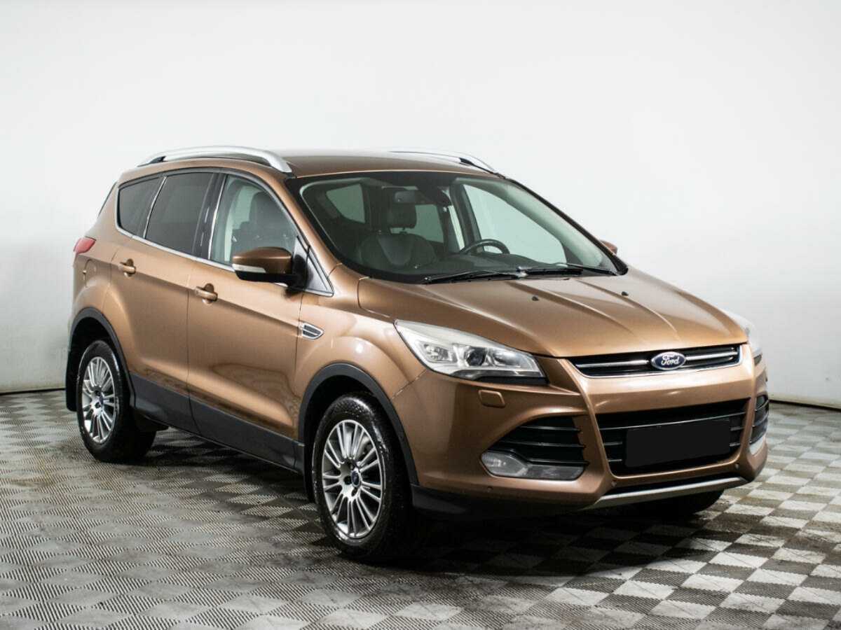 Ford Kuga 2013 года с пробегом. Фото: #2