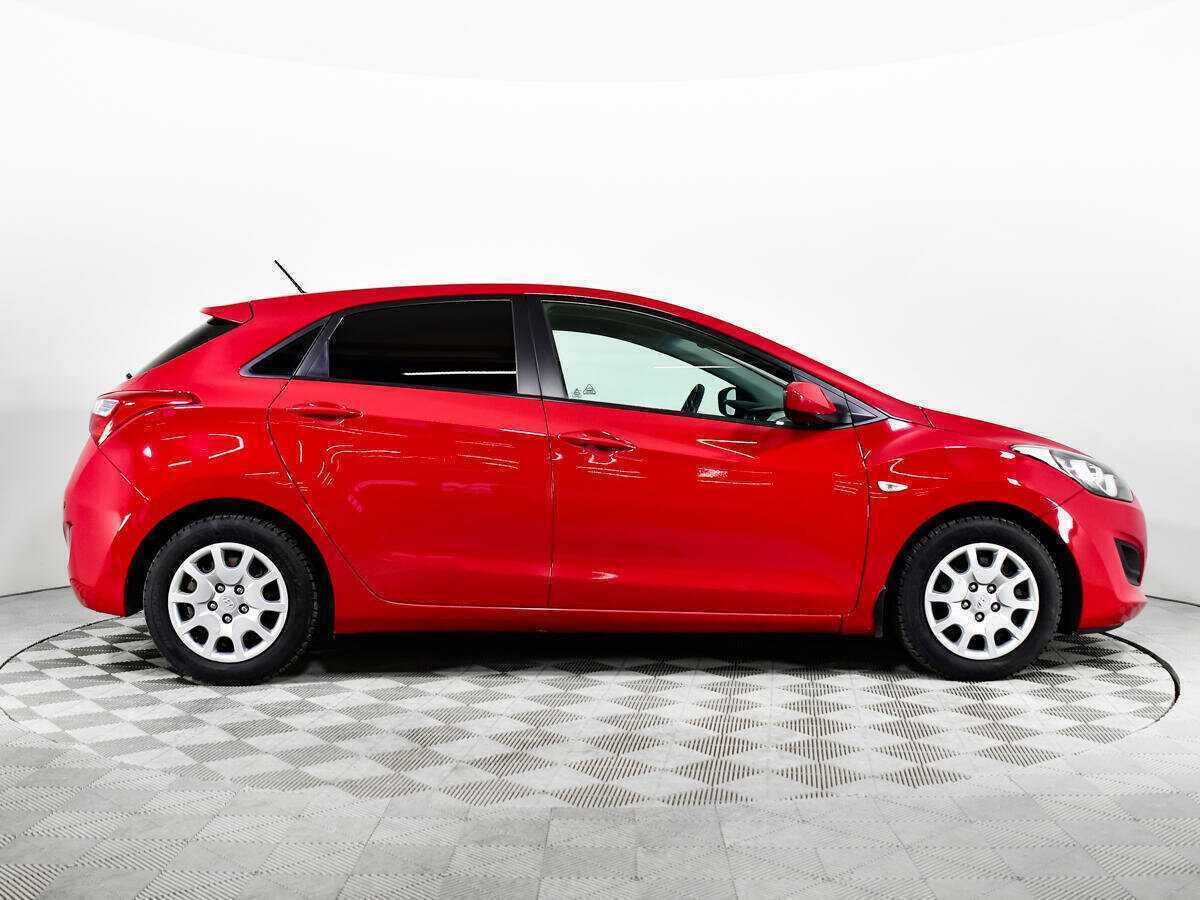 Hyundai i30 2014 года с пробегом. Фото: #3