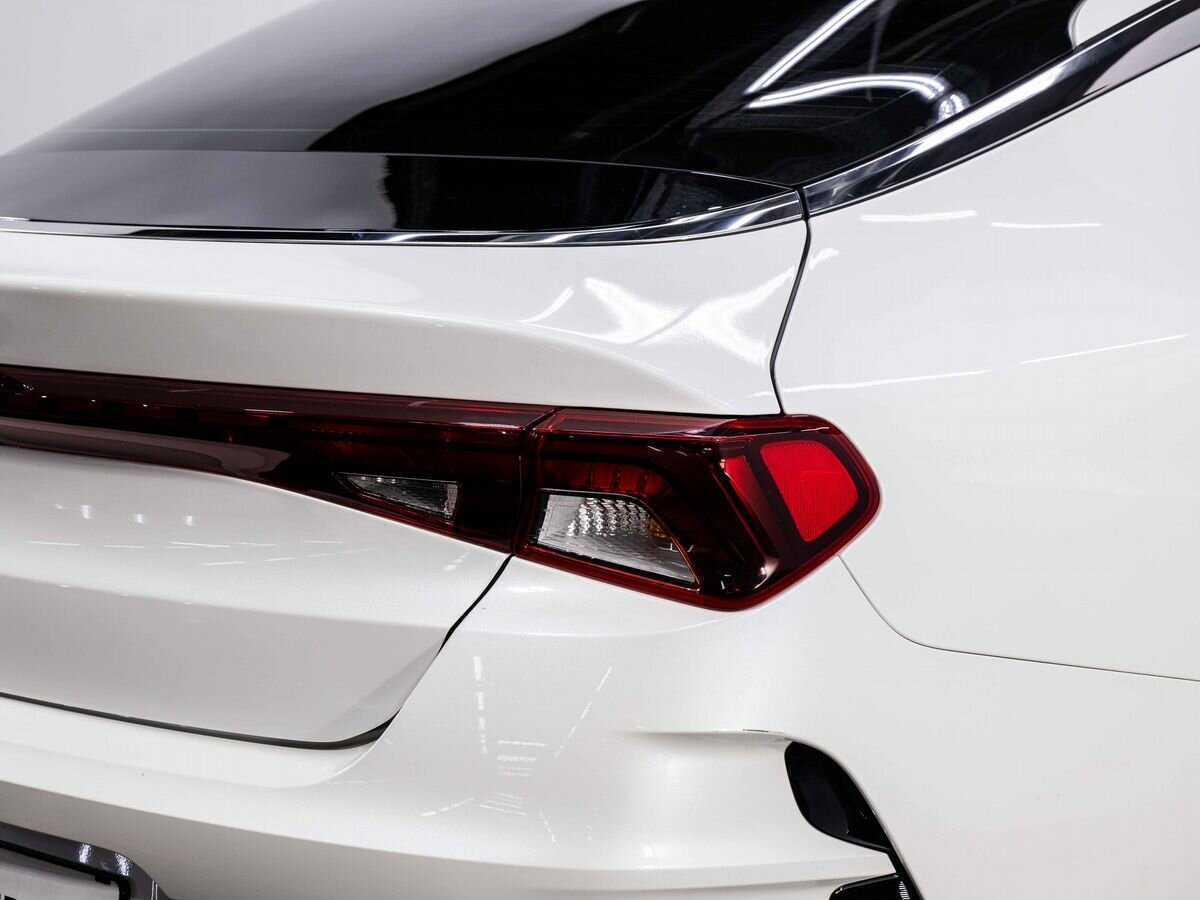 Kia K5 2021 года с пробегом. Фото: #26