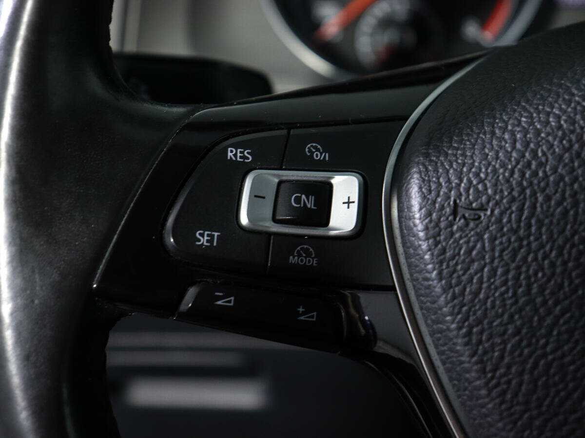 Volkswagen Golf 2013 года с пробегом. Фото: #17