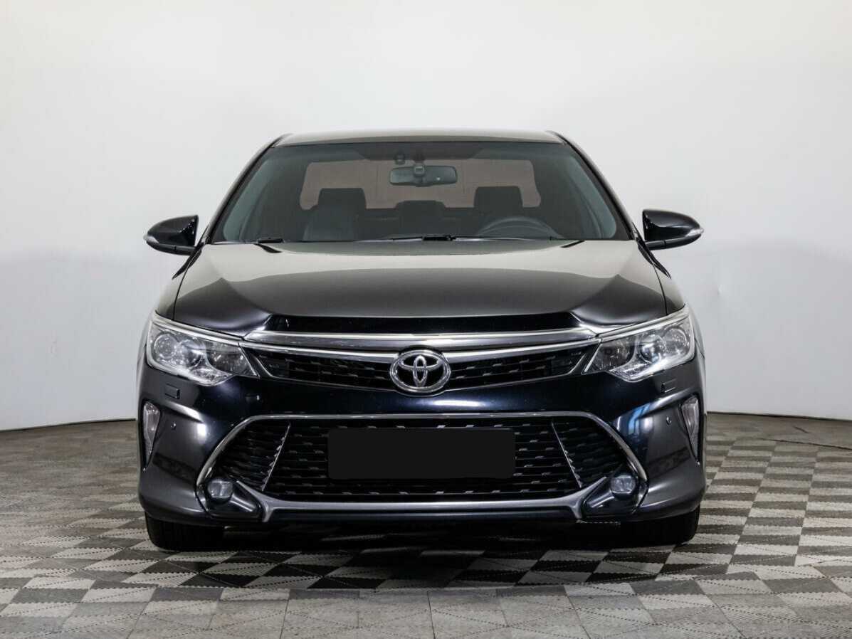Toyota Camry 2017 года с пробегом. Фото: #1
