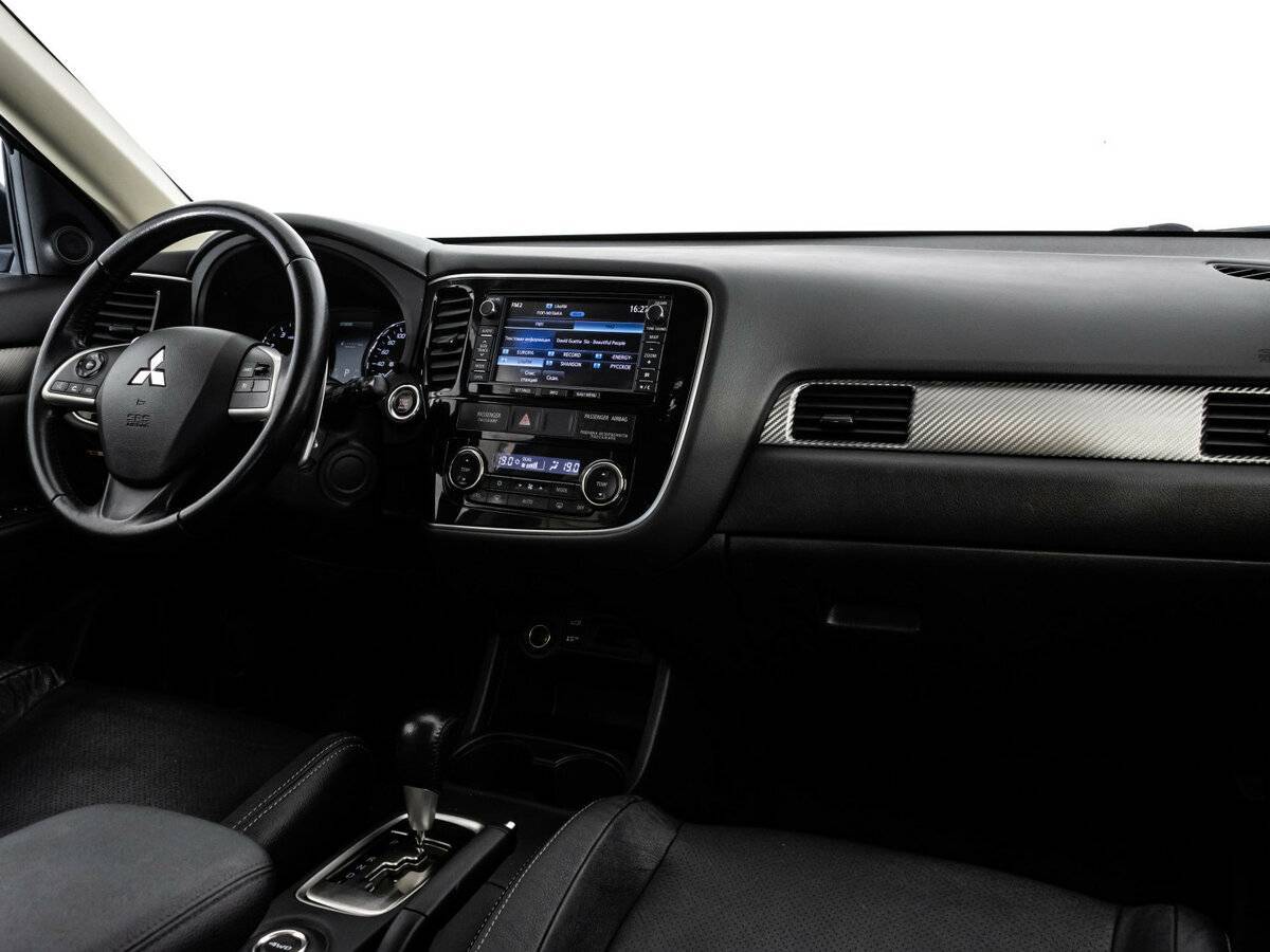 Mitsubishi Outlander 2014 года с пробегом. Фото: #6