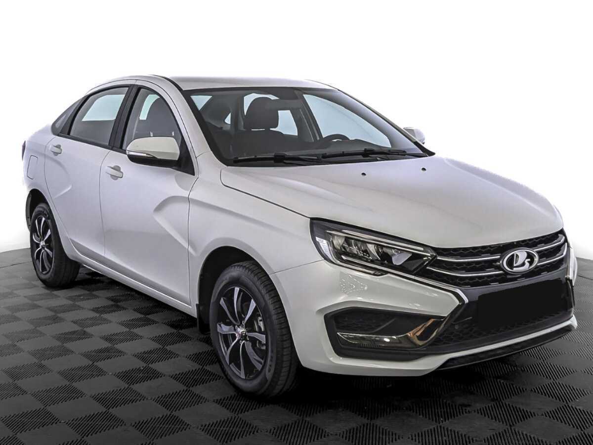 Lada (ВАЗ) Vesta 2023 года с пробегом. Фото: #2