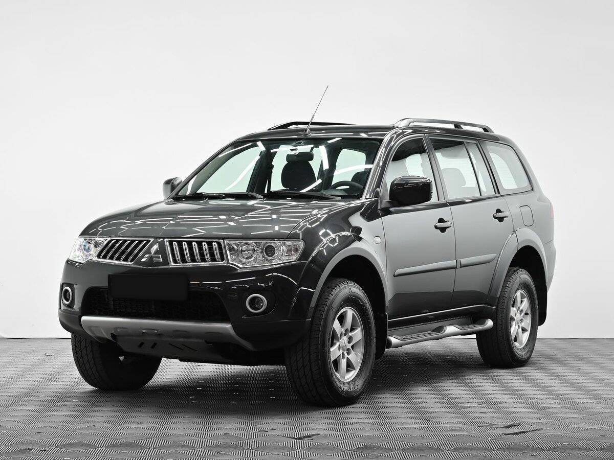 Mitsubishi Pajero Sport 2012 года с пробегом. Фото: #0